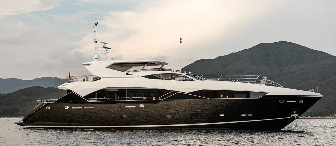 OKSANCHIK yacht for charter (Sunseeker, 34.52m, 2013)